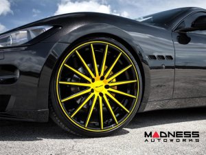 Maserati GranTurismo Custom Wheels - VFS-2 by Vossen - Yellow / Black Maserati GranTurismo Custom Wheels - VFS-2 by Vossen - Yellow / Black